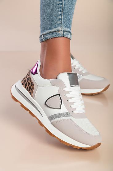 Sneakers fashion con dettaglio decorativo, colore grigio chiaro