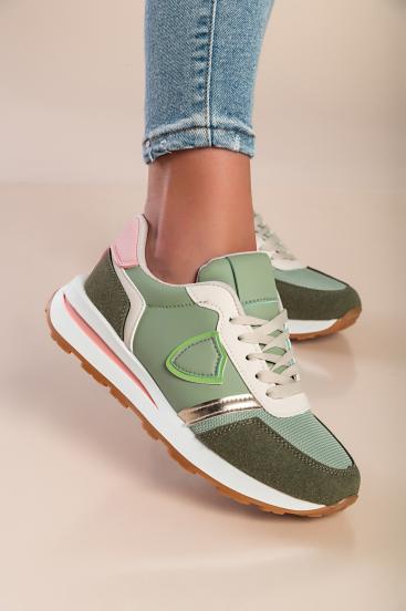 Sneakers fashion con dettaglio decorativo, verde