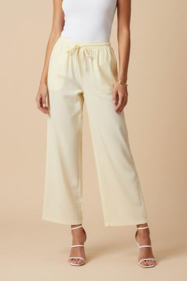 Pantaloni larghi, giallo chiaro