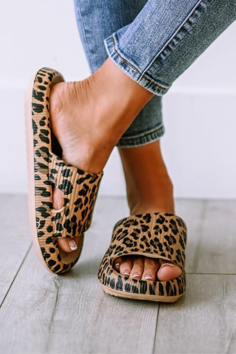 Pantofole con stampa leopardata, leopardo