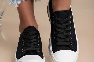 Sneakers con suola rialzata, colore nero