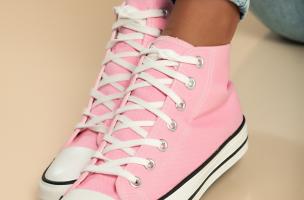 Sneaker fashion alta in tessuto, colore rosa